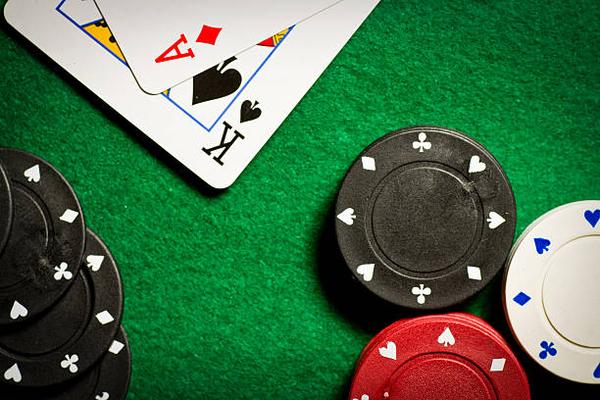 Key Features to Consider When Comparing online casinos Singapore For those comparing different platforms