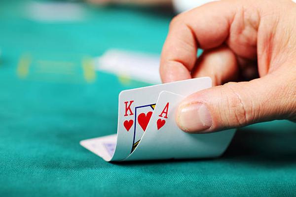 How Mobile Compatibility Supports online casinos Singapore