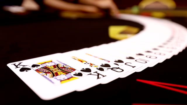 How to Review Game Categories on Online Casino Singapore Sites